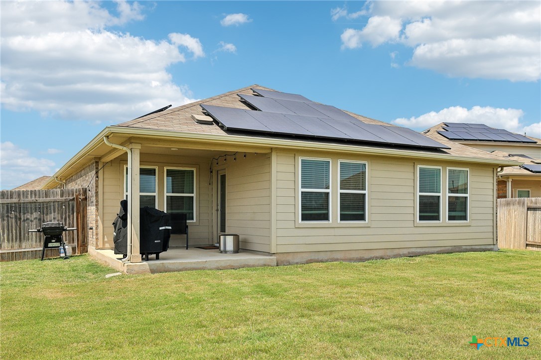 300 Golden Plains Parkway Property Photo 20