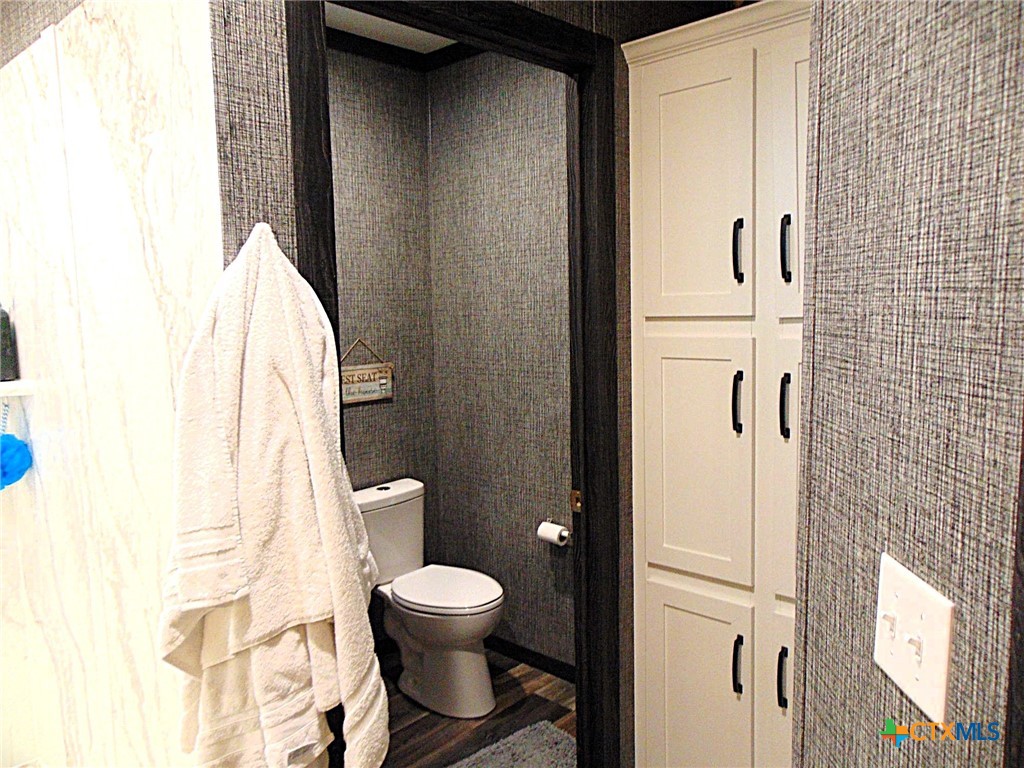 1114 Dunn Street Property Photo 8