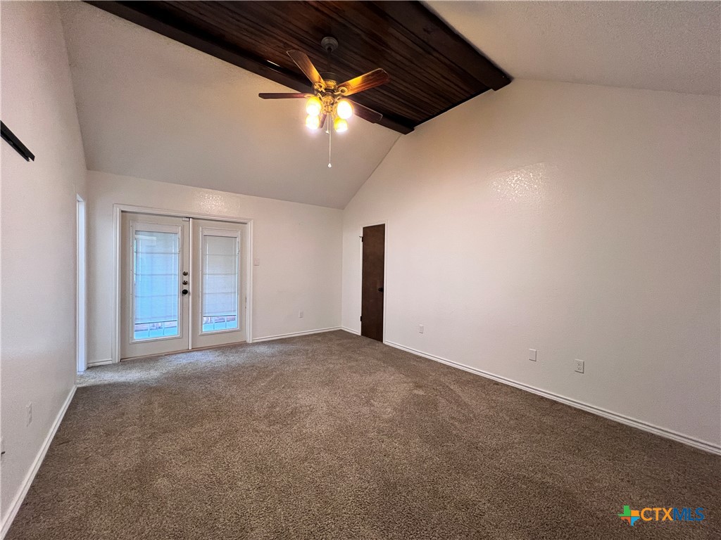 1702 Fox Trail Property Photo 9