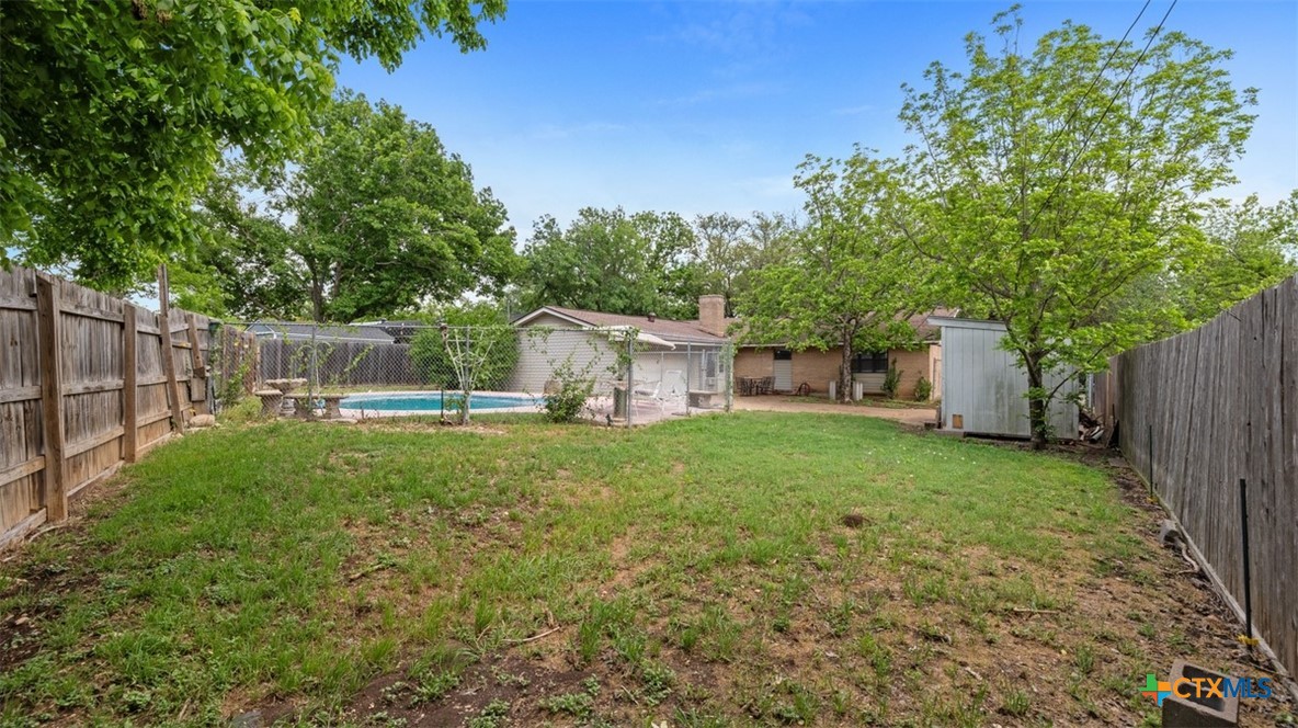 2406 Redwing Drive Property Photo 4