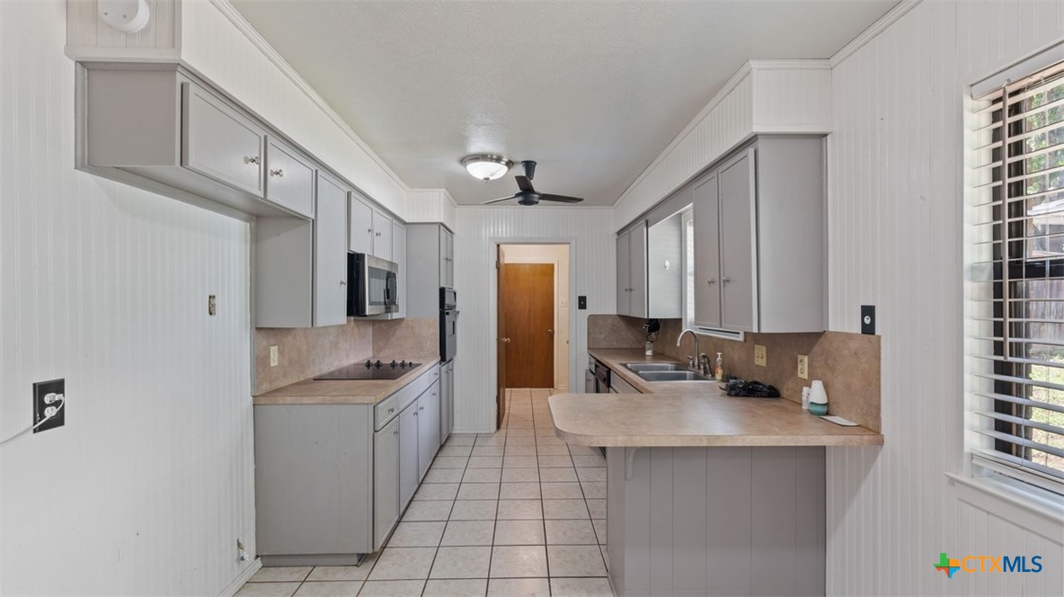 2406 Redwing Drive Property Photo 19