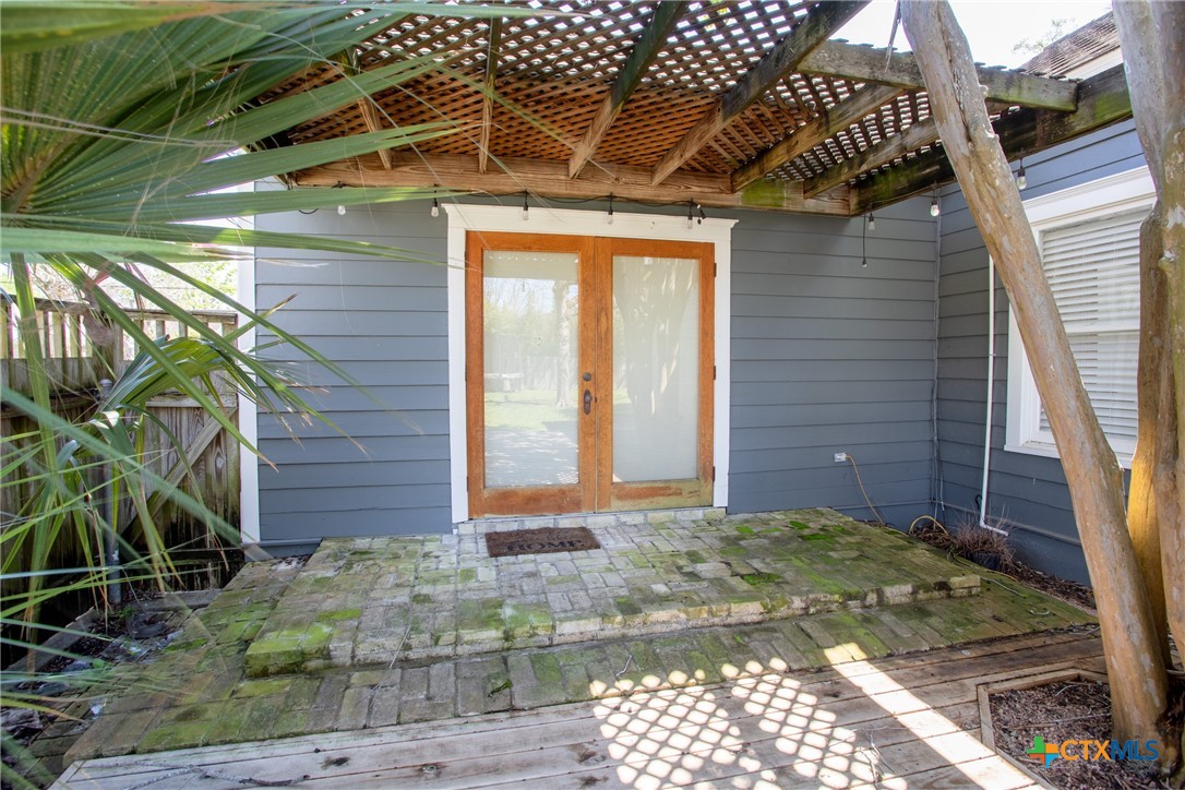 1403 N Glass Street Property Photo 26
