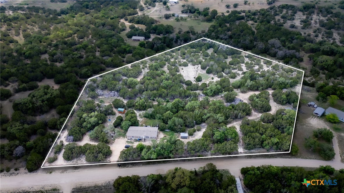 411 Private Road 3447