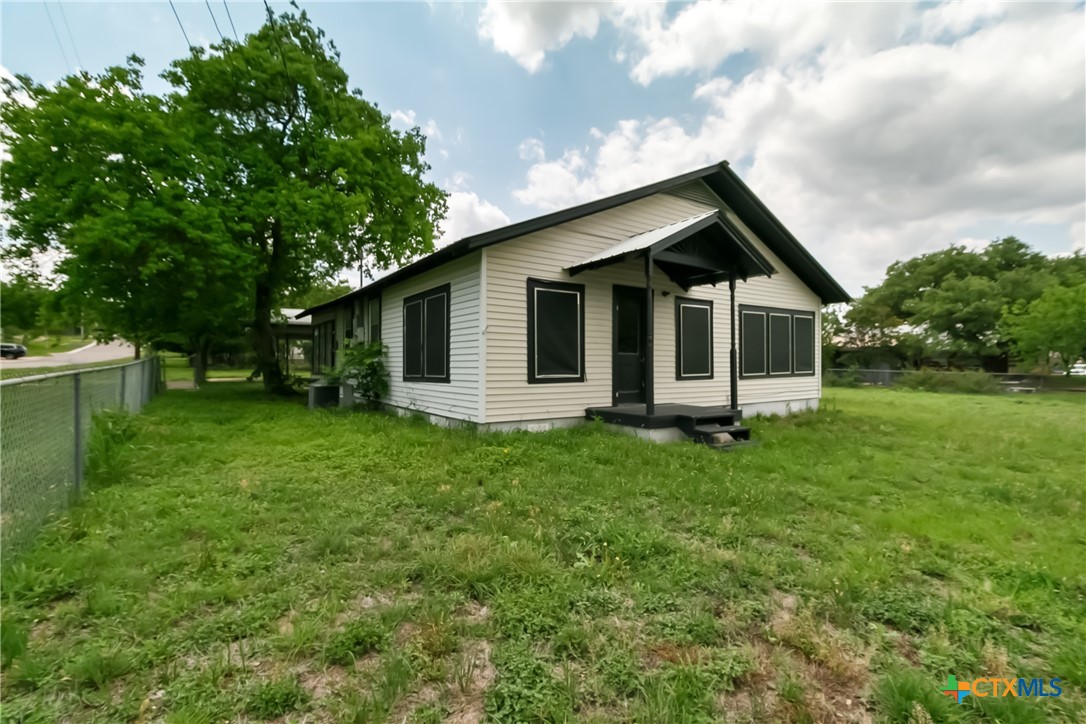 419 Avenue G Property Photo 1