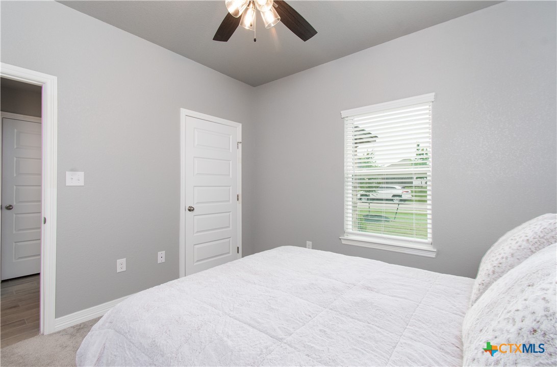 2109 Mercer Street Property Photo 15