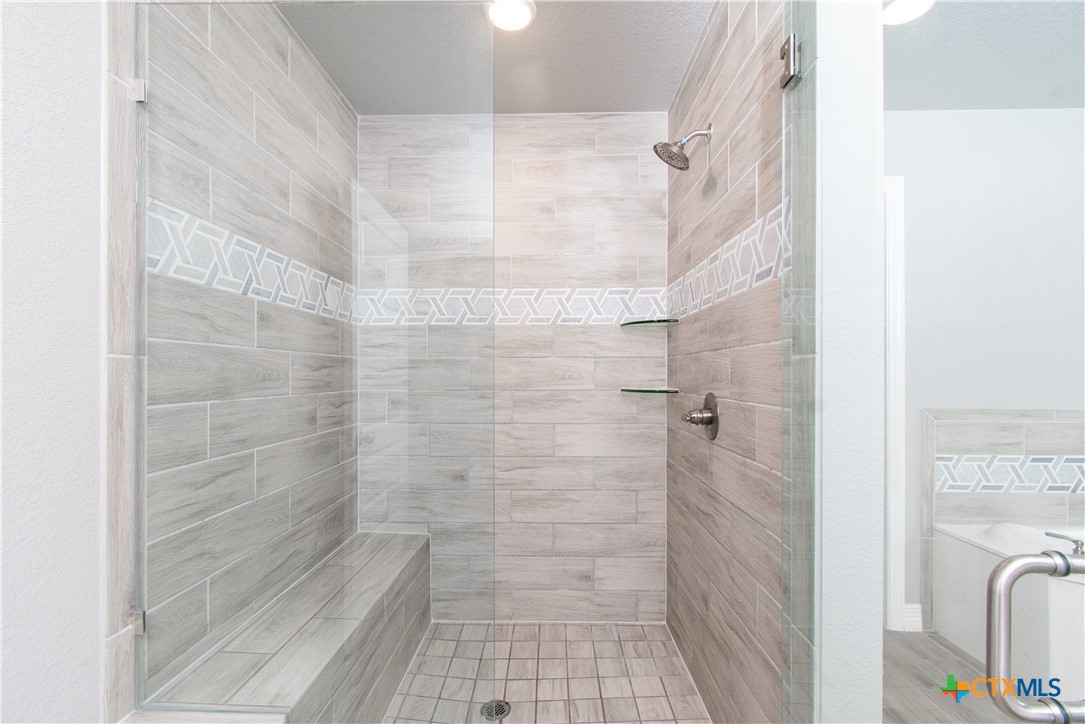2109 Mercer Street Property Photo 26