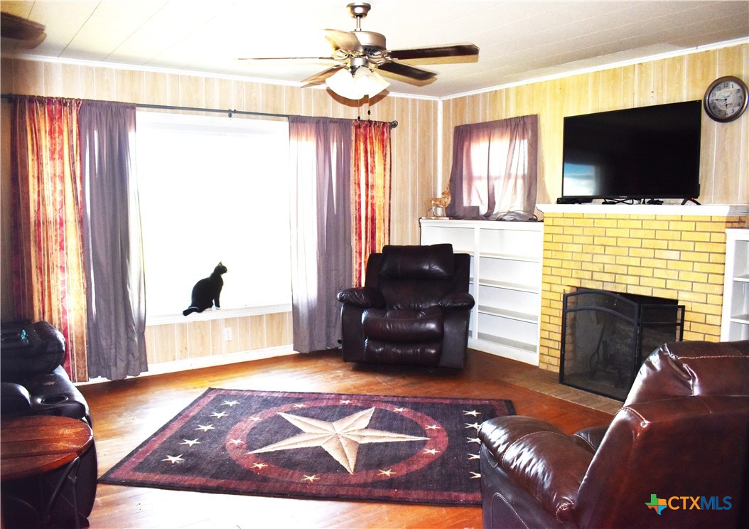 421 Fm 1600 Property Photo 20