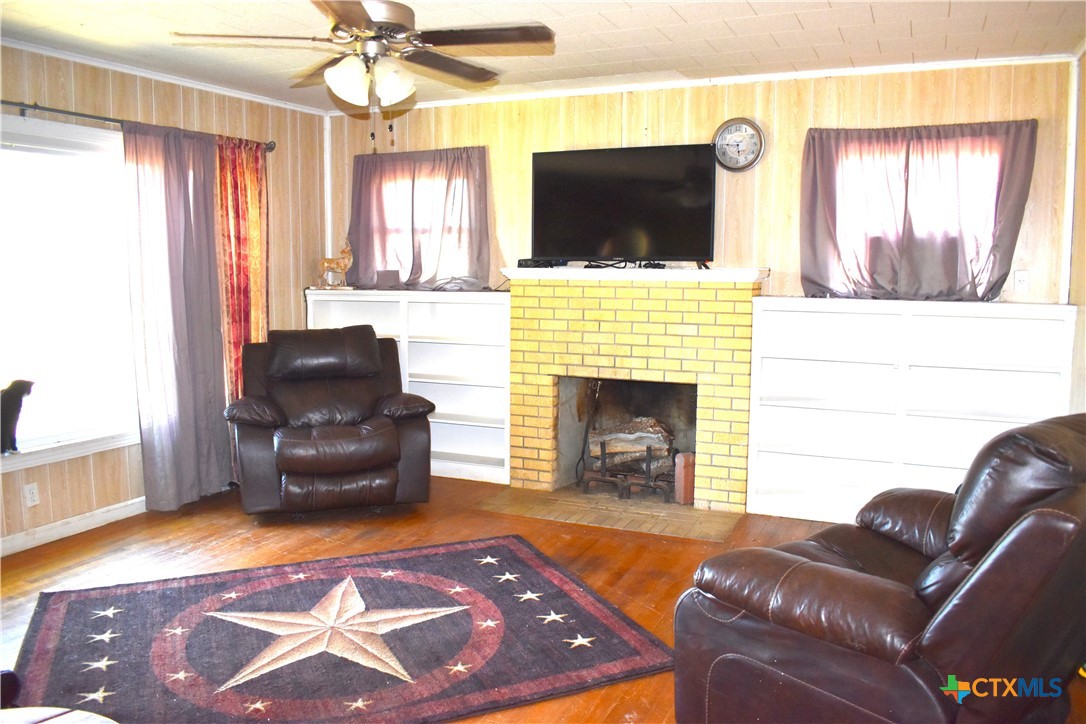 421 Fm 1600 Property Photo 23