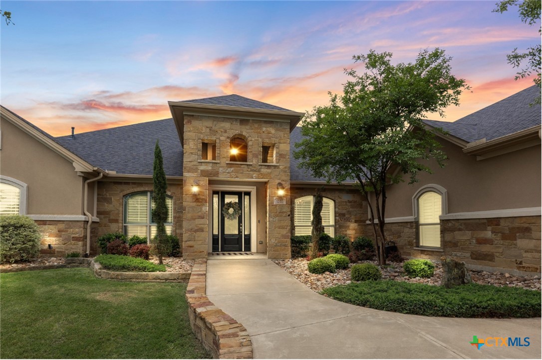 12007 Lago Terra Boulevard Property Photo 1