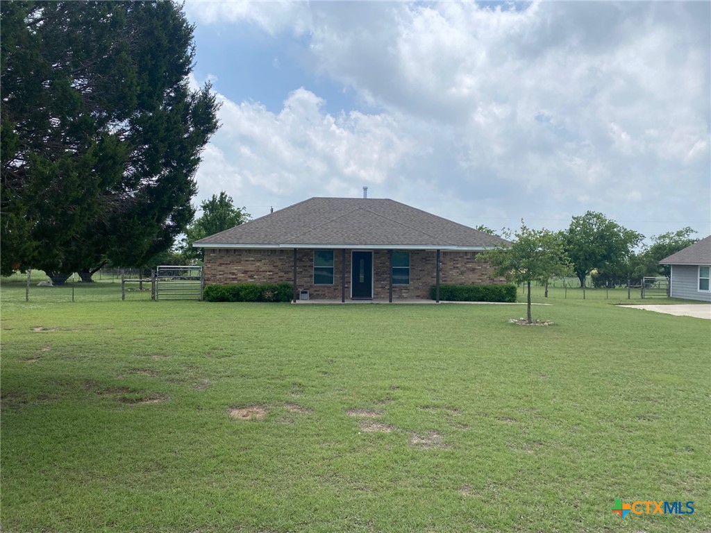 7673 Fm 929 Property Photo 1