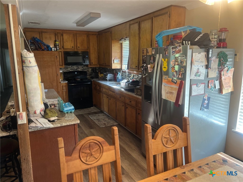 437 Cr 360 Road Property Photo 3