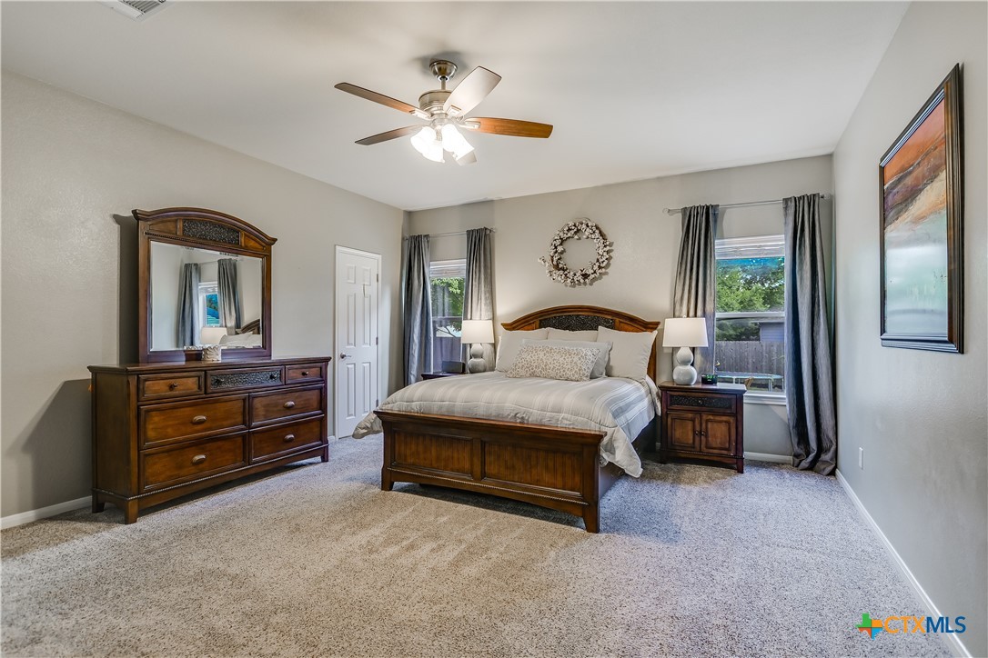 1122 Boxwood Loop Property Photo 17