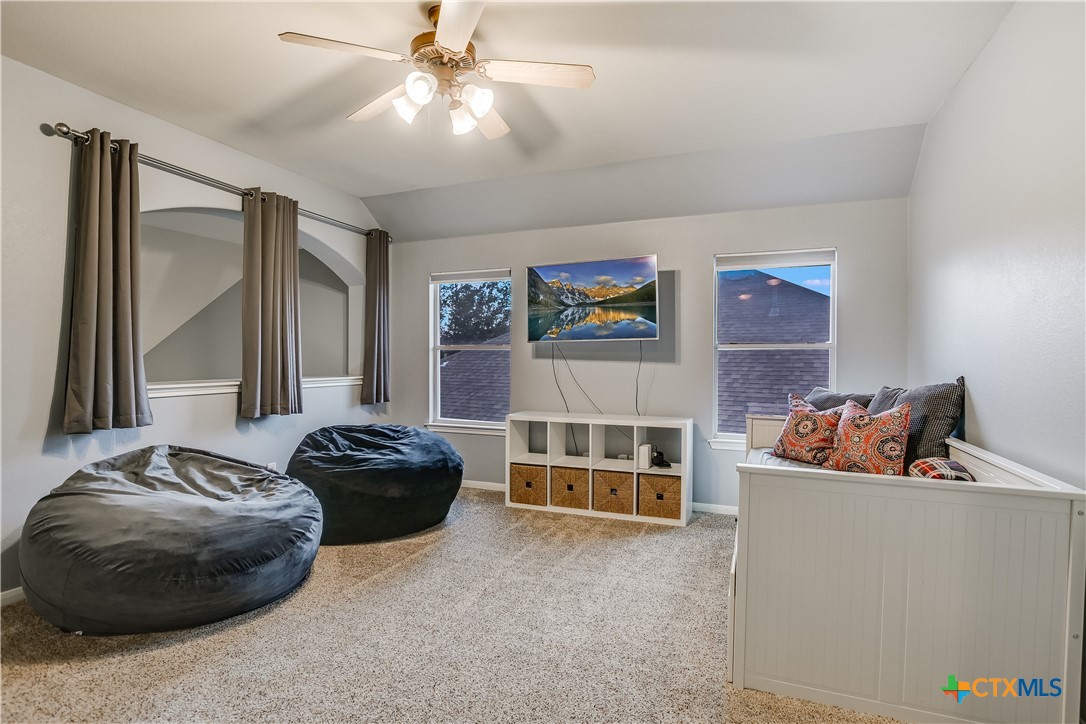 1122 Boxwood Loop Property Photo 21
