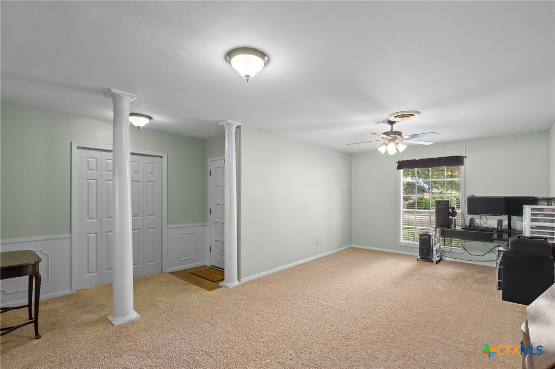 114 Berkshire Lane Property Photo 9
