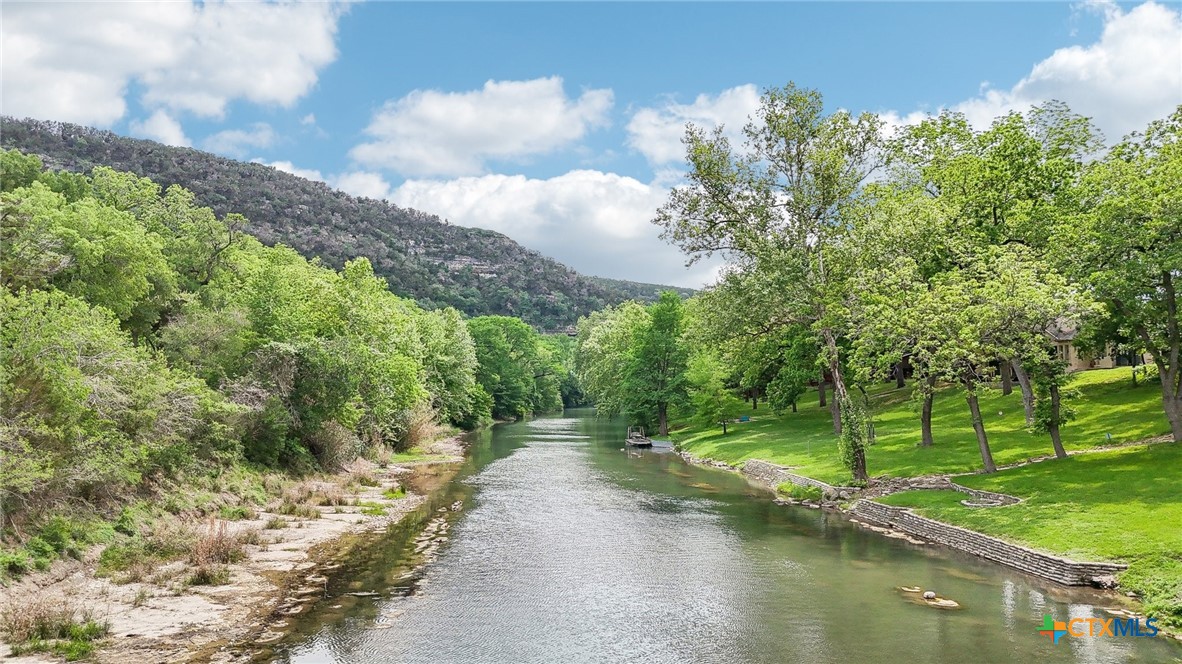 1890 Ponderosa Drive Property Photo 2