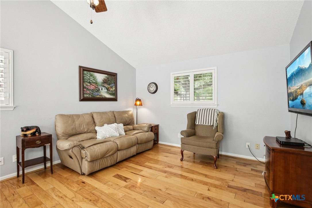 1890 Ponderosa Drive Property Photo 6