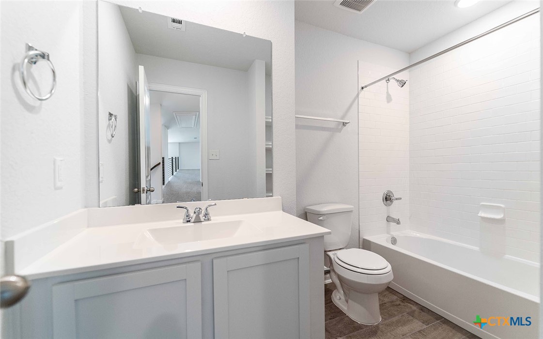 1216 Sweden Property Photo 16