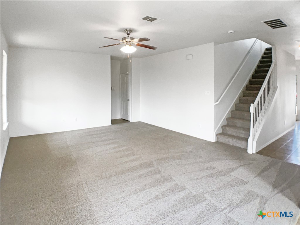 9909 Birch Tree Drive Property Photo 3