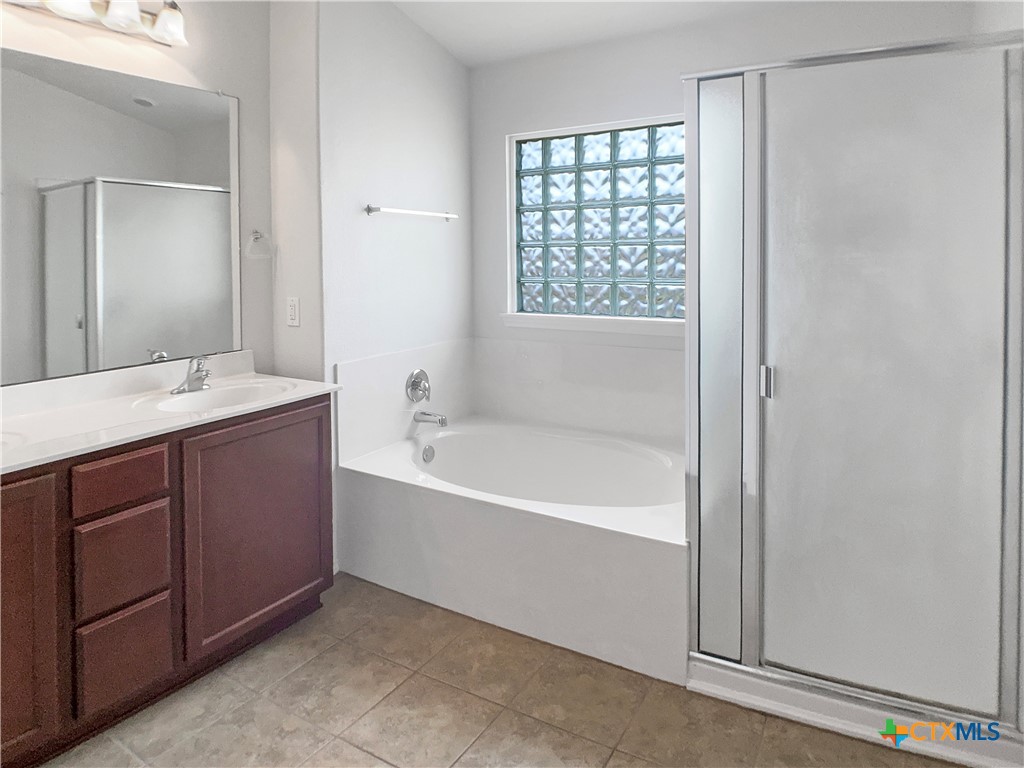9909 Birch Tree Drive Property Photo 7