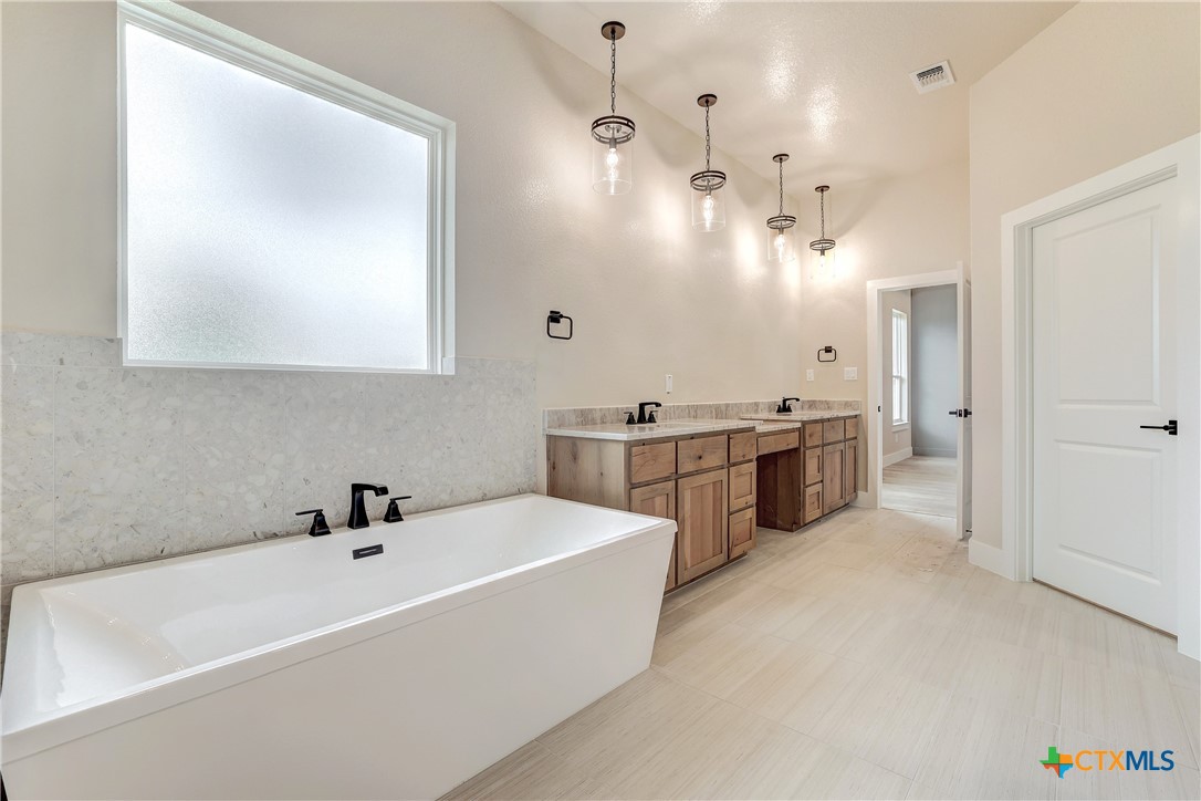 6919 Cherry Laurel Property Photo 18