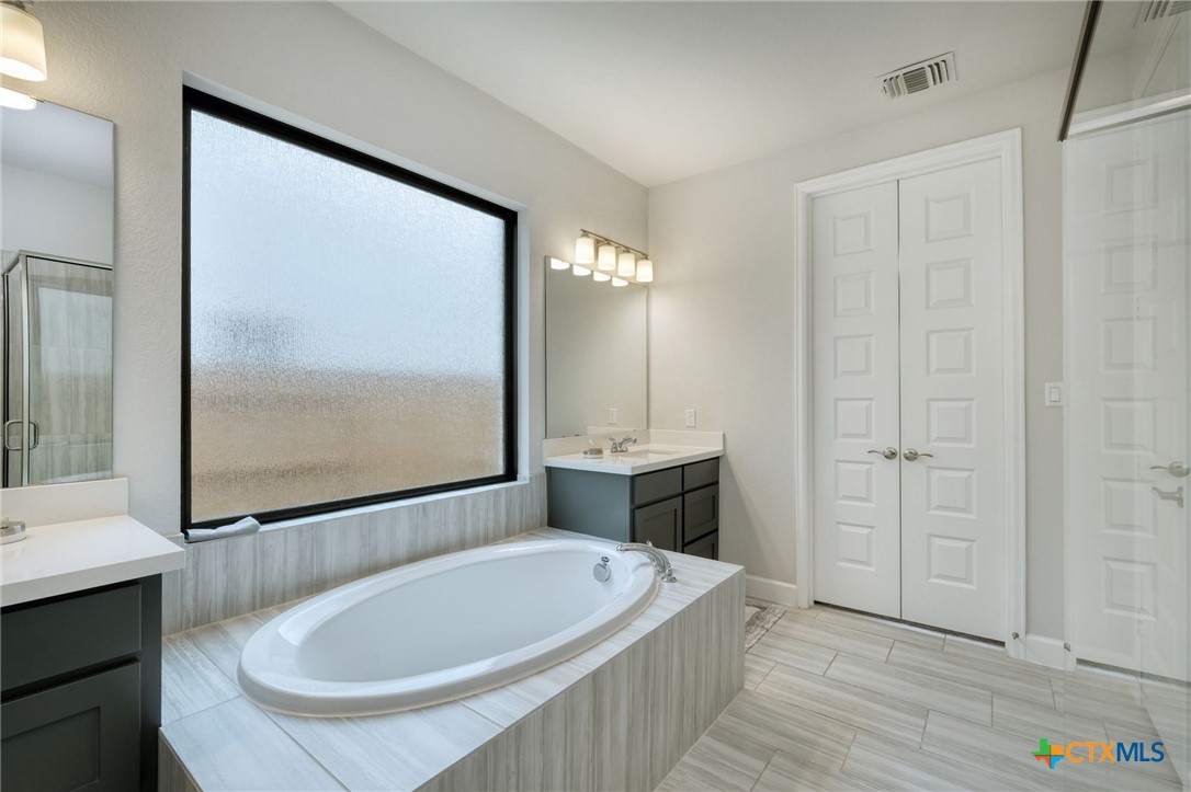 1401 Mulberry Oak Lane Property Photo 17