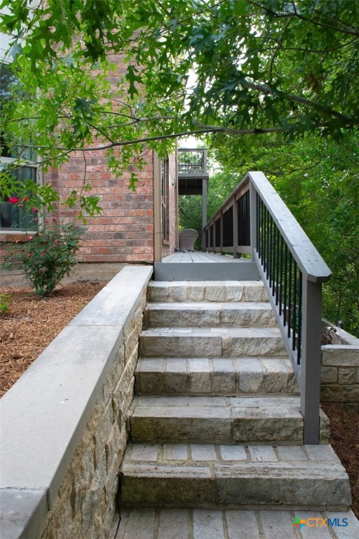 901 Hartrick Canyon Drive Property Photo 36