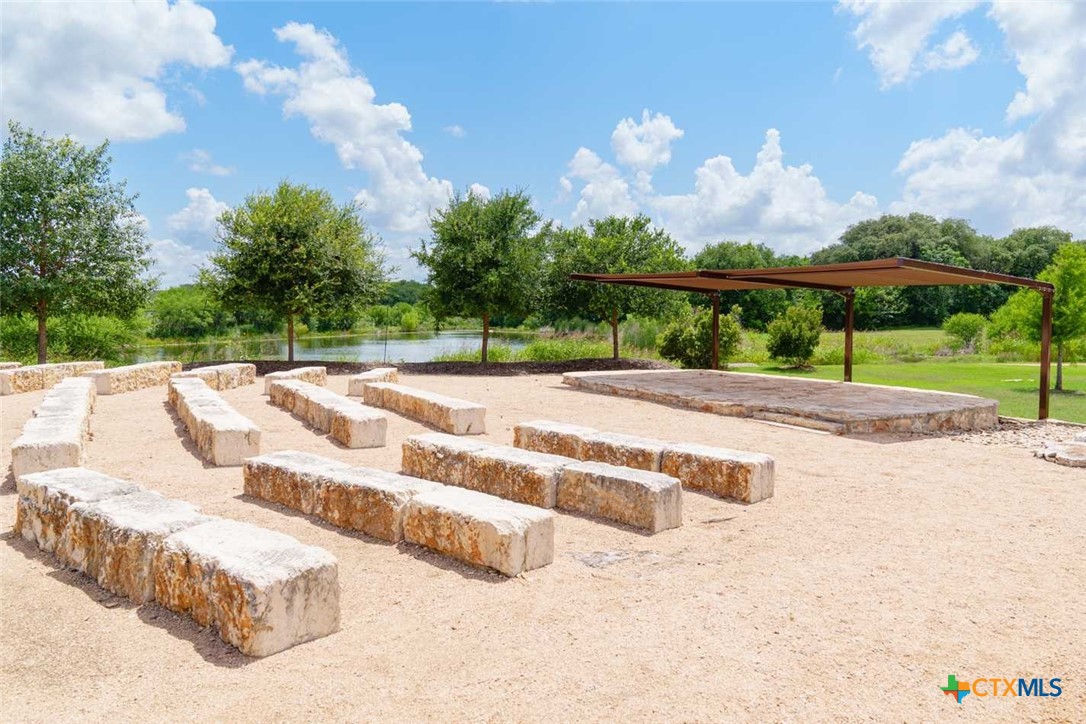8096 Coral Draw Property Photo 4