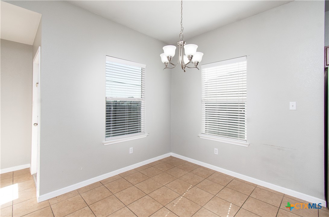 2324 Bellmont Property Photo 7