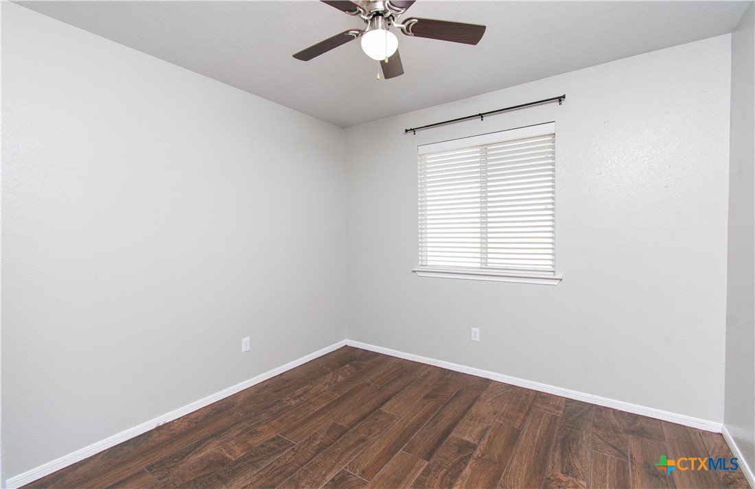 2324 Bellmont Property Photo 9
