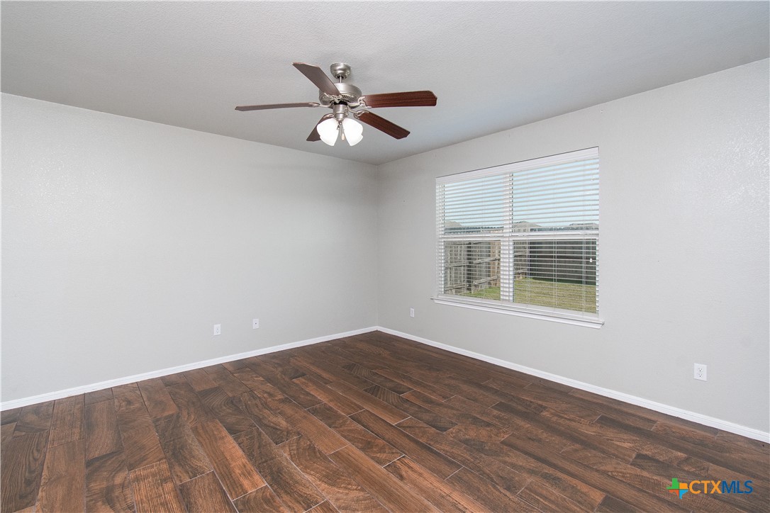 2324 Bellmont Property Photo 16