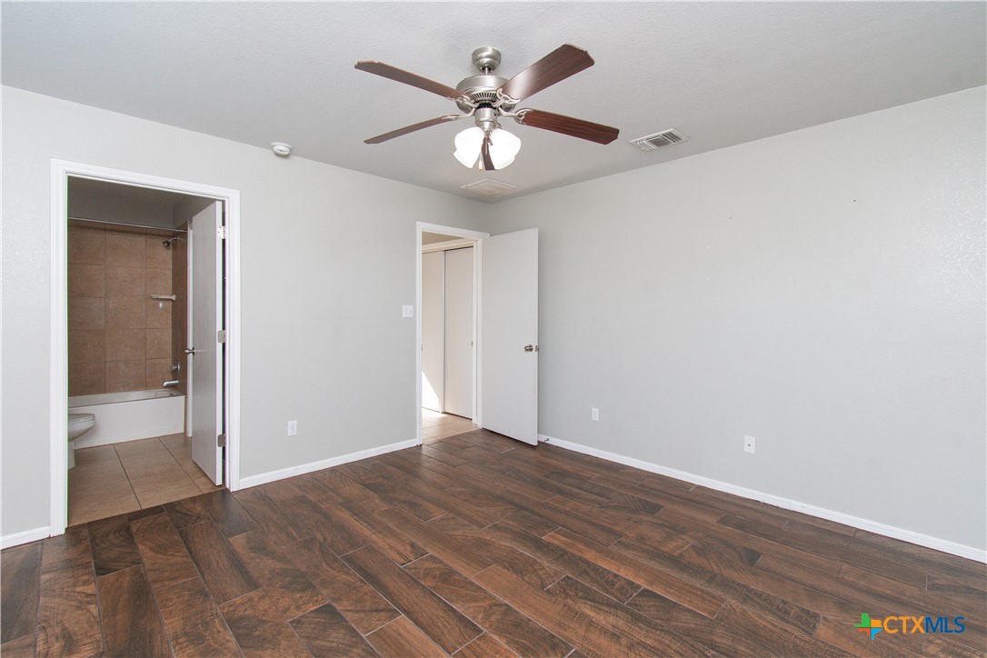 2324 Bellmont Property Photo 18