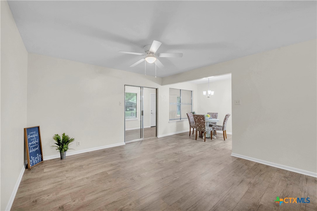 210 S Burnet Street Property Photo 11