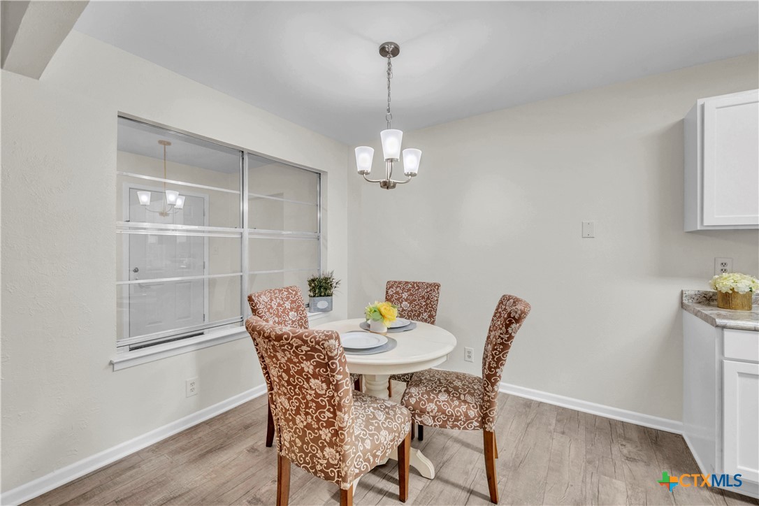 210 S Burnet Street Property Photo 14