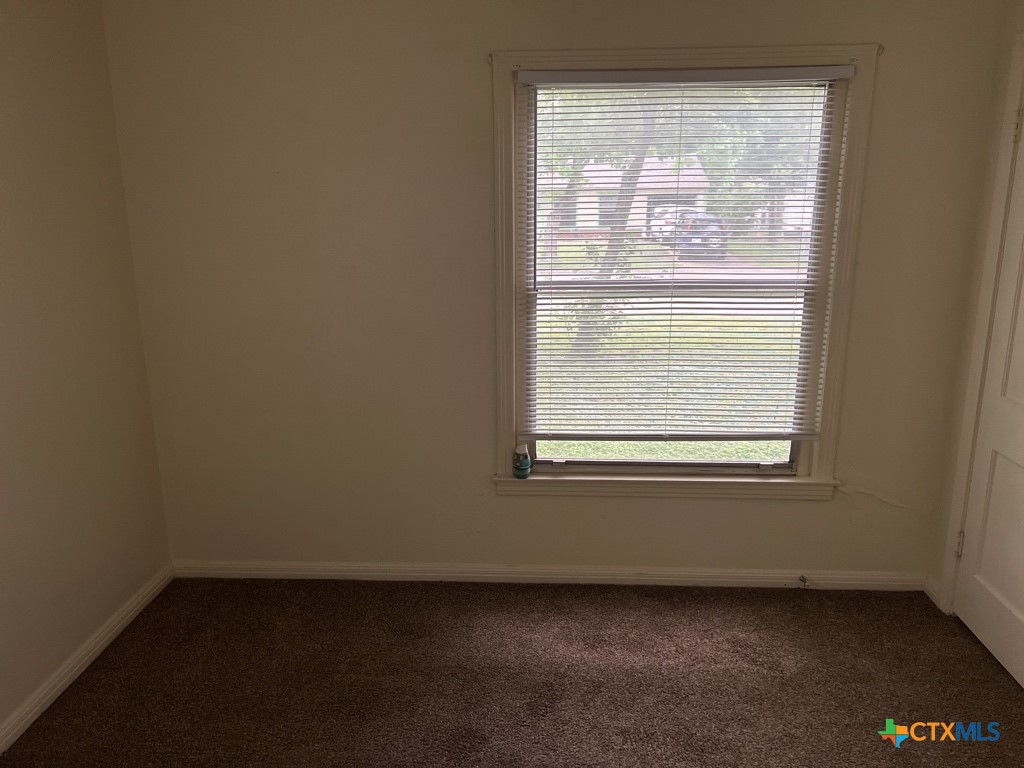 1601 White Avenue Property Photo 6