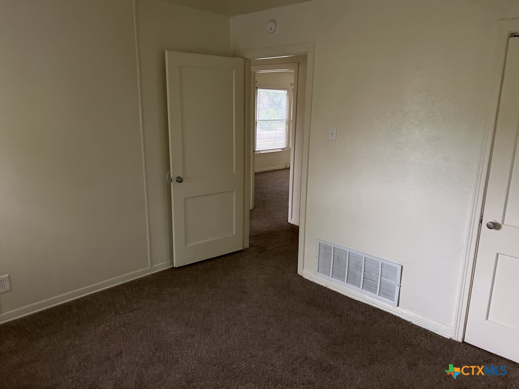 1601 White Avenue Property Photo 8