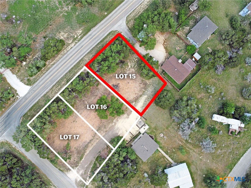 2237 Potters Creek Road Property Photo