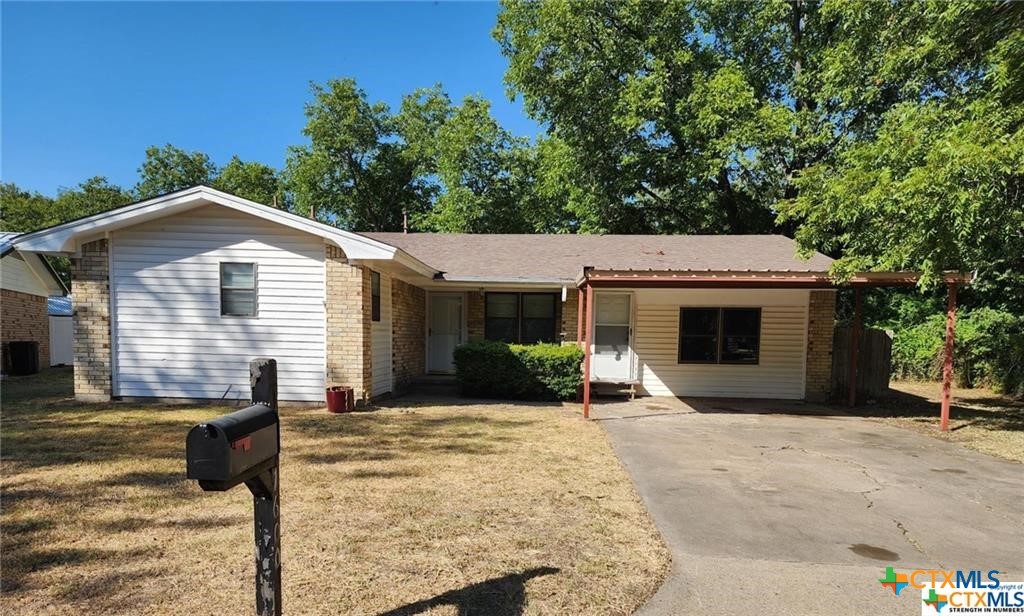 1600 Venus Drive Property Photo 1