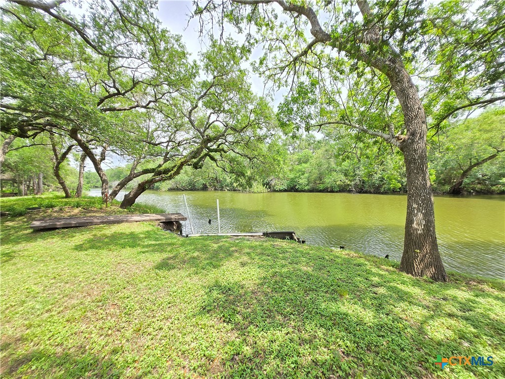 43-45 Catamaran Circle Property Photo 1