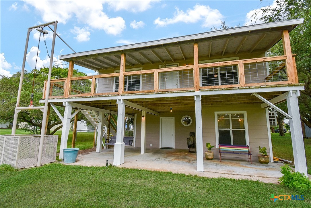 1551 Bayview Drive Property Photo 5