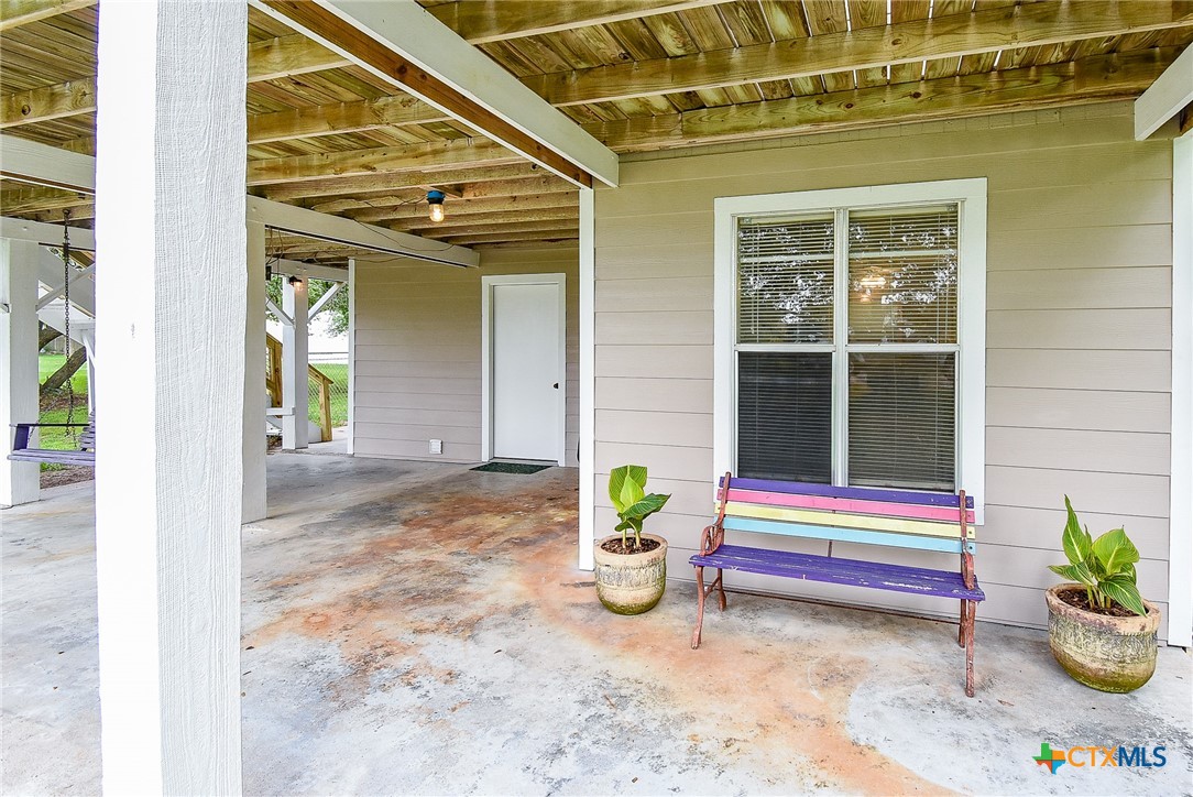 1551 Bayview Drive Property Photo 8