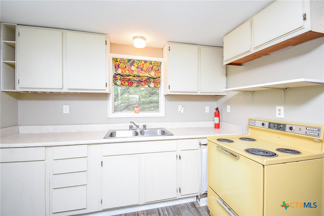 1551 Bayview Drive Property Photo 23