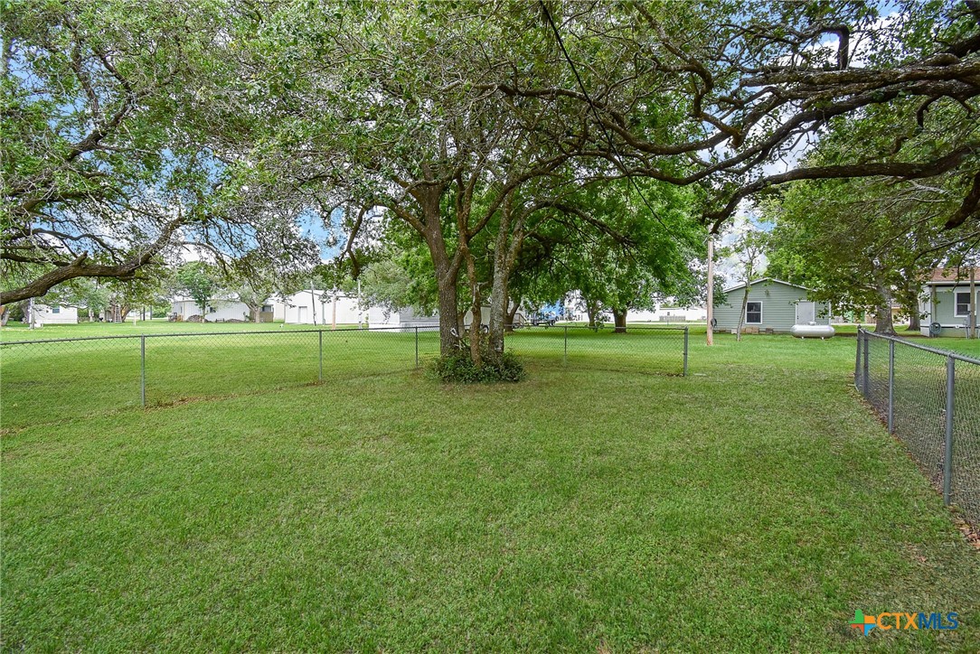 1551 Bayview Drive Property Photo 44