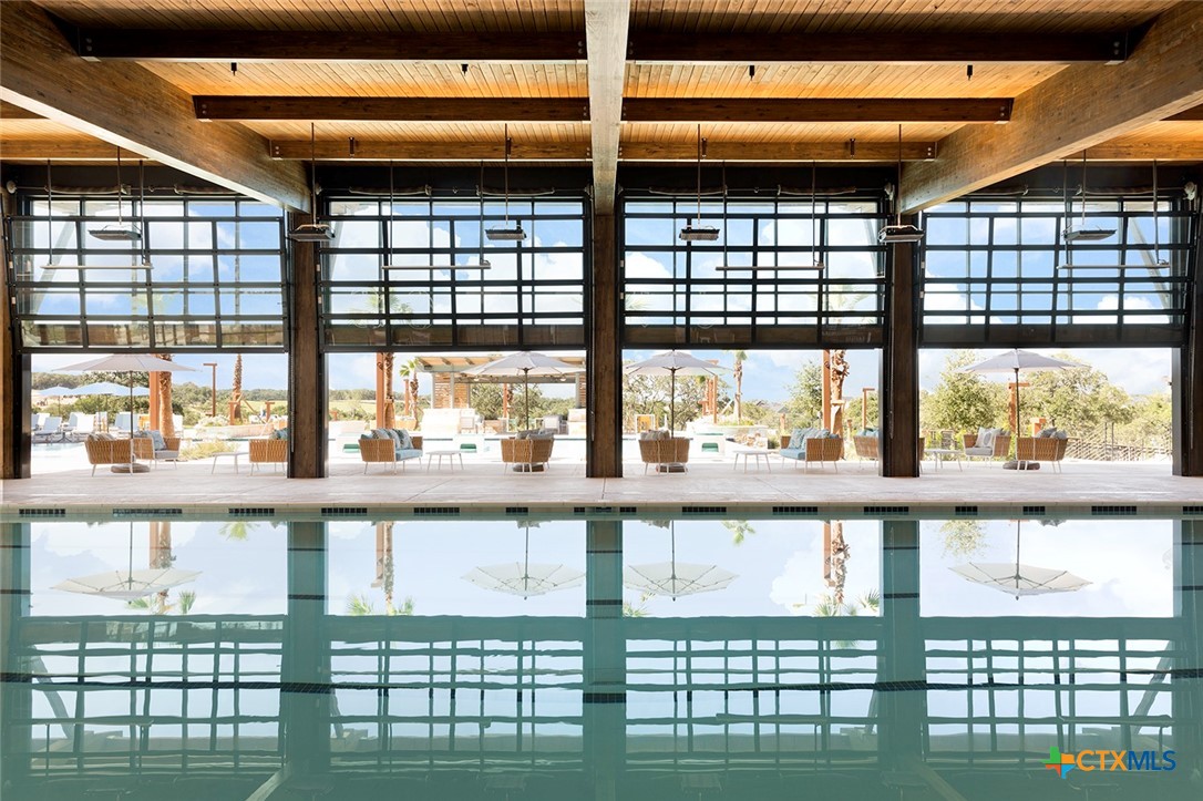 1528 Dancing Oak Lane Property Photo 5