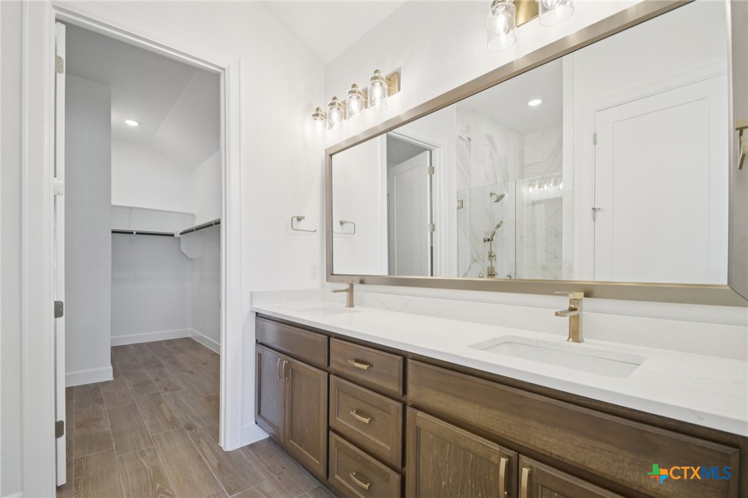 1528 Dancing Oak Lane Property Photo 17