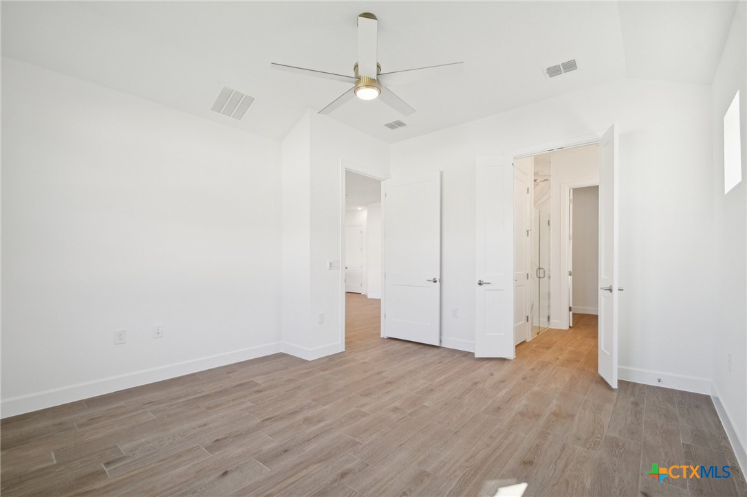 1528 Dancing Oak Lane Property Photo 20