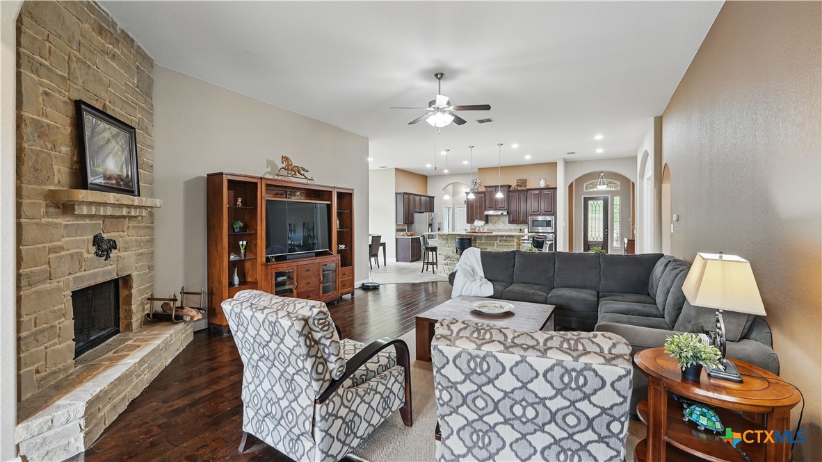 3318 Jasons Way Property Photo 14