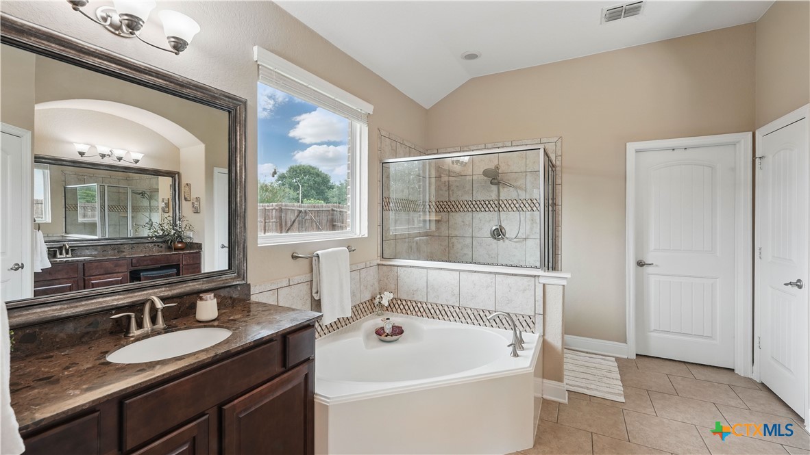 3318 Jasons Way Property Photo 18