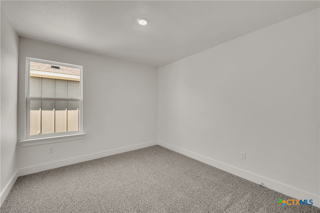 2406 Healy Drive Property Photo 14