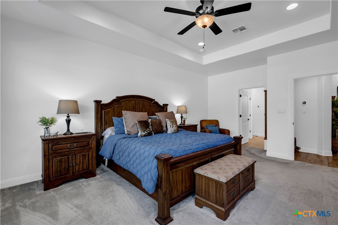 206 Dawna Len Drive Property Photo 23