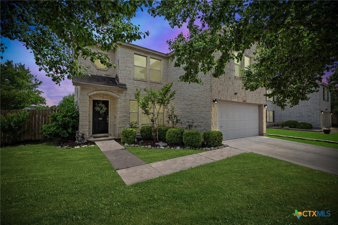 1800 Grassland Drive Property Photo 1